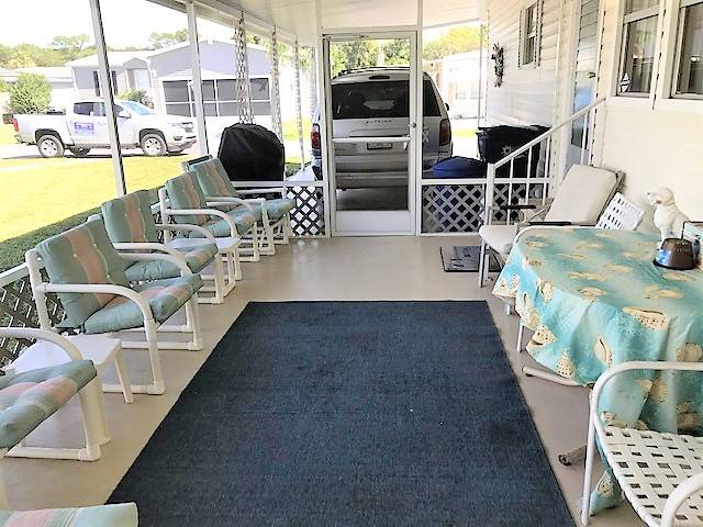 Mobile Home Sunroom and Lanai Decorating Ideas