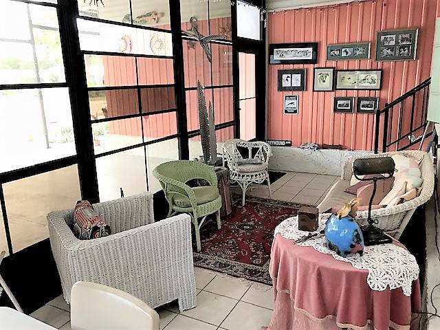 Mobile Home Sunroom and Lanai Decorating Ideas