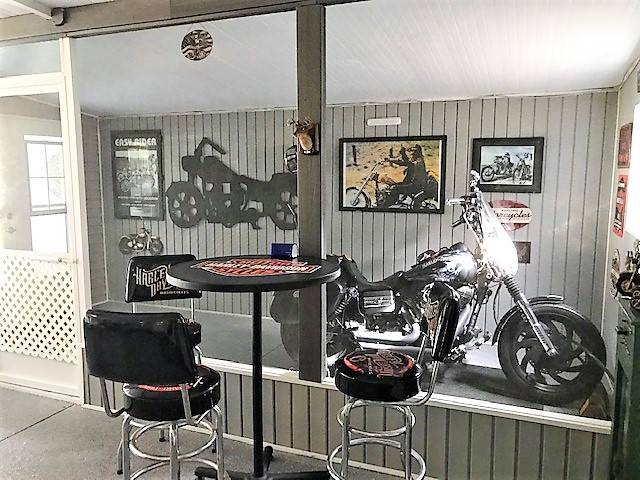 Mobile Home Sunroom and Lanai Decorating Ideas