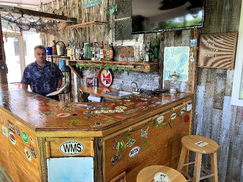 Mobile Home Sunroom and Lanai Decorating Ideas