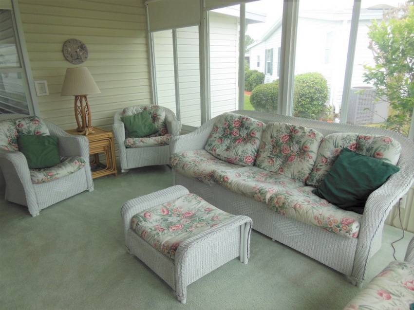 Mobile Home Sunroom and Lanai Decorating Ideas