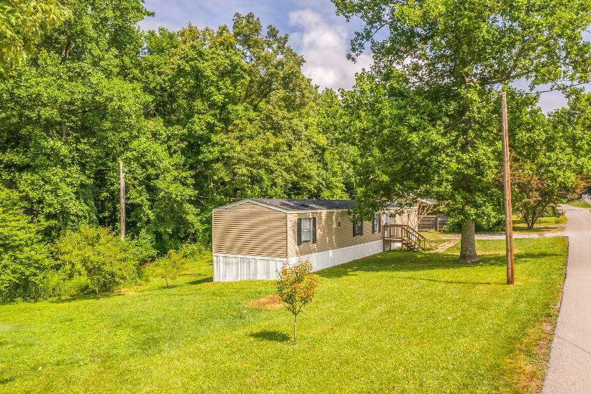 248 Crab Orchard Cem a Oakdale, TN Mobile or Manufactured Home for Sale