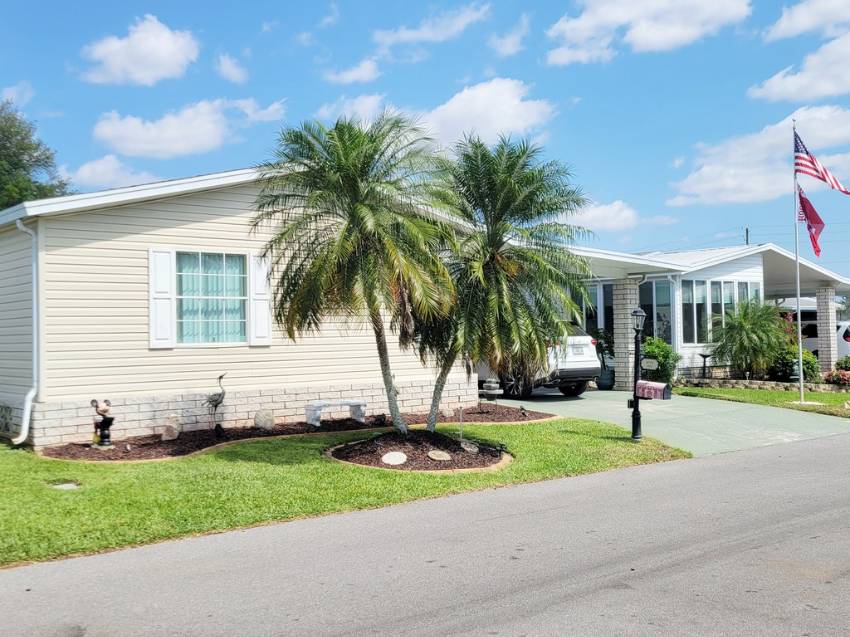 1405 Wild Dunes Court a Winter Haven, FL Mobile or Manufactured Home for Sale