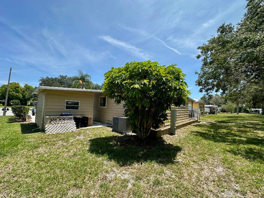 5918 Braigadoon Way a Sarasota, FL Mobile or Manufactured Home for Sale