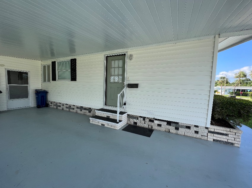 6362 Ravenglass Way a Sarasota, FL Mobile or Manufactured Home for Sale