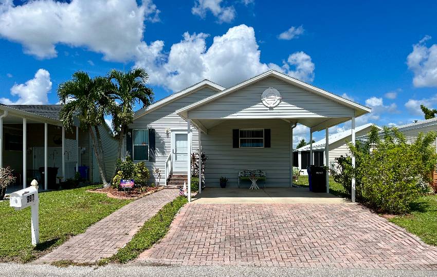 987 Desirade a Venice, FL Mobile or Manufactured Home for Sale