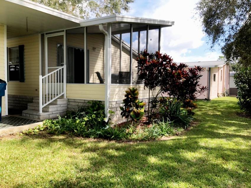 311 Winter Garden Court a Lake Alfred, FL Mobile or Manufactured Home for Sale