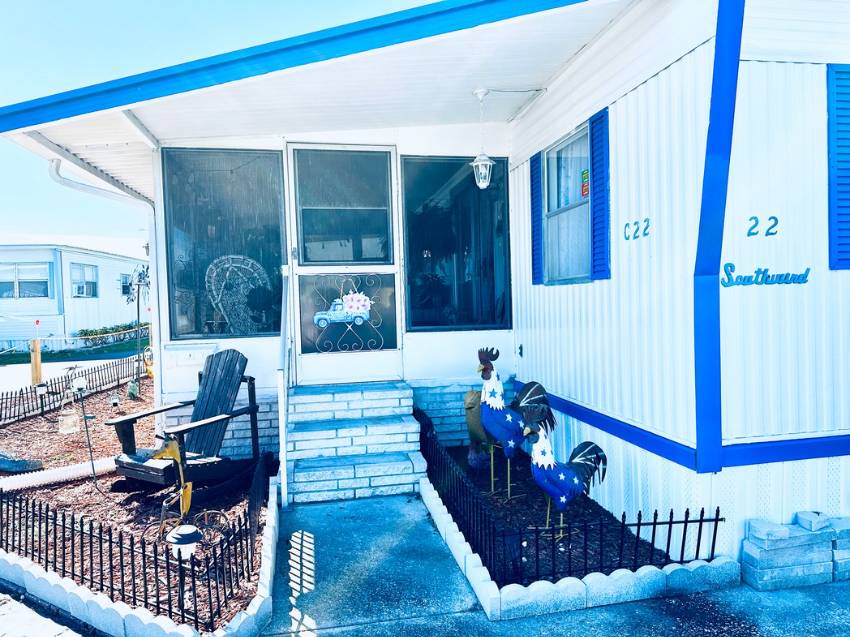 2121 New Tampa Hwy, #c22 a Lakeland, FL Mobile or Manufactured Home for Sale