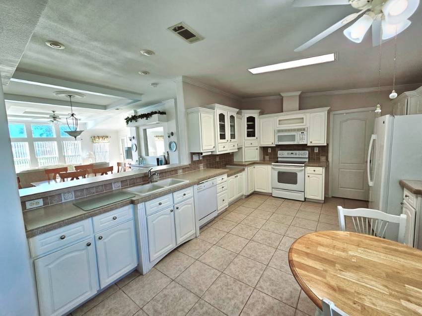 1679 Deverly Drive a Lakeland, FL Mobile or Manufactured Home for Sale