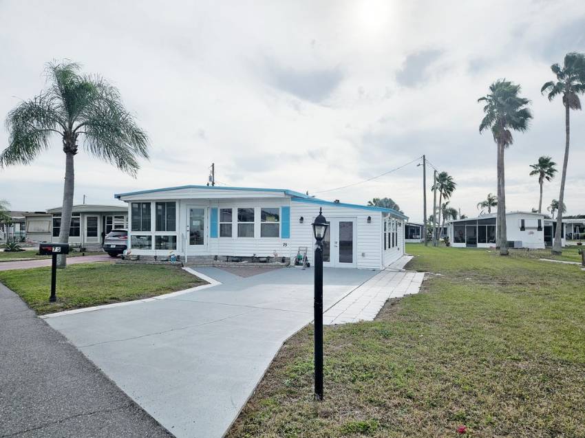 75 Temple Cir a Winter Haven, FL Mobile or Manufactured Home for Sale
