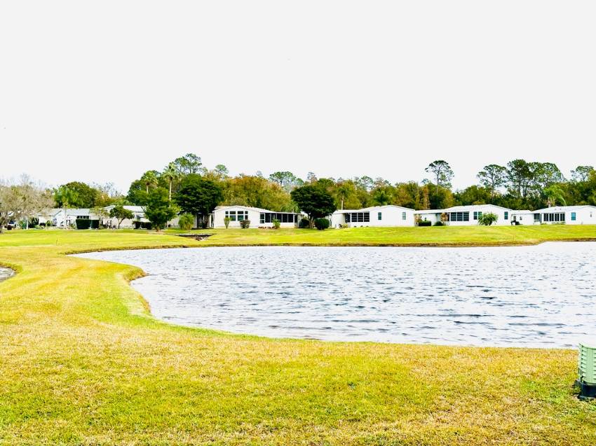 1443 Crooked Creek Trail a Lakeland, FL Mobile or Manufactured Home for Sale