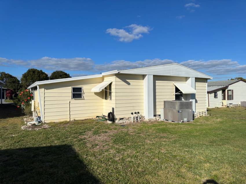 125 Rigi Slope Drive a Winter Haven, FL Mobile or Manufactured Home for Sale