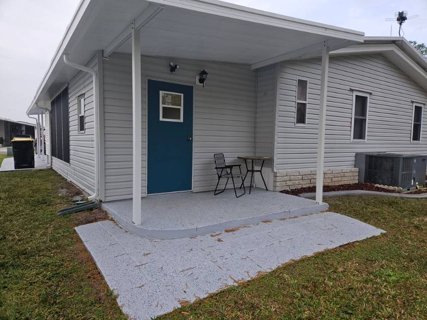 2324 Thoreau Drive a Lake Wales, FL Mobile or Manufactured Home for Sale