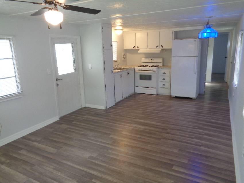 305 Sterling Dr W a Lakeland, FL Mobile or Manufactured Home for Sale