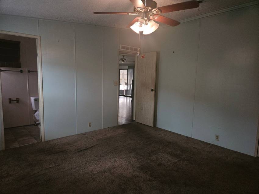 2044 Oriole Lane a Lake Wales, FL Mobile or Manufactured Home for Sale