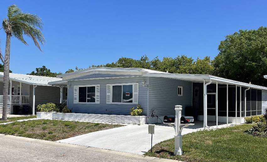 8311 Morgan Drive a Sarasota, FL Mobile or Manufactured Home for Sale