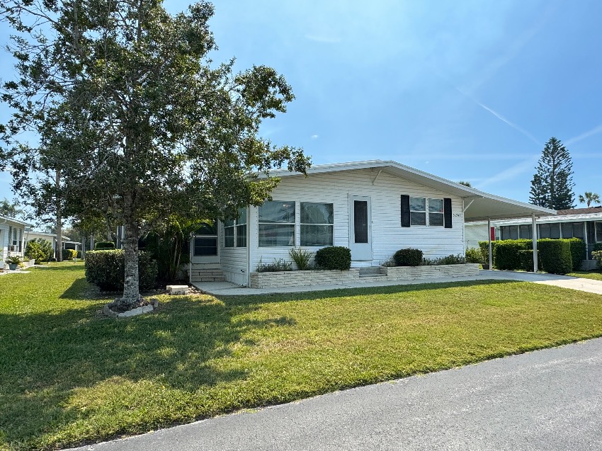5267 Wellfleet Dr. W. a Sarasota, FL Mobile or Manufactured Home for Sale