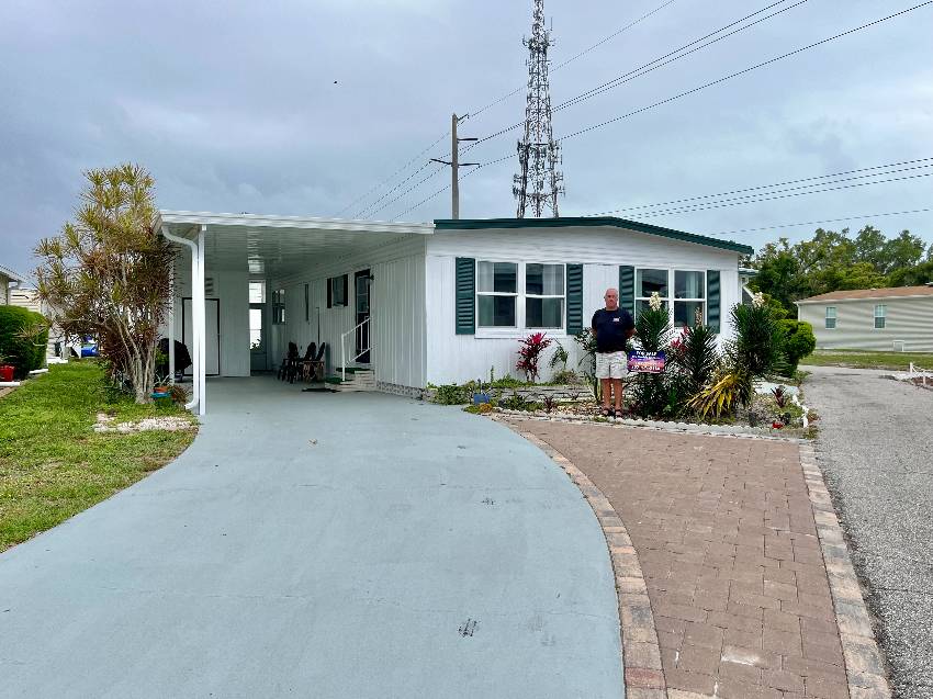 902 Ybor a Venice, FL Mobile or Manufactured Home for Sale