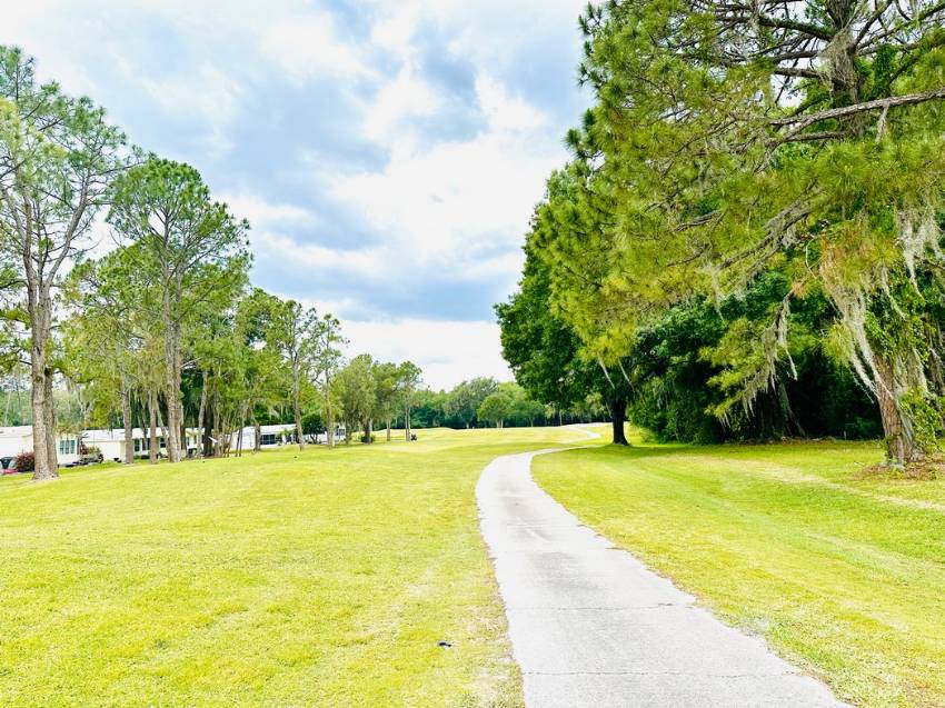 4312 Dirkshire Loop a Lakeland, FL Mobile or Manufactured Home for Sale