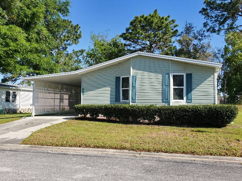 10450 W Walden Forest Circle a Homosassa, FL Mobile or Manufactured Home for Sale