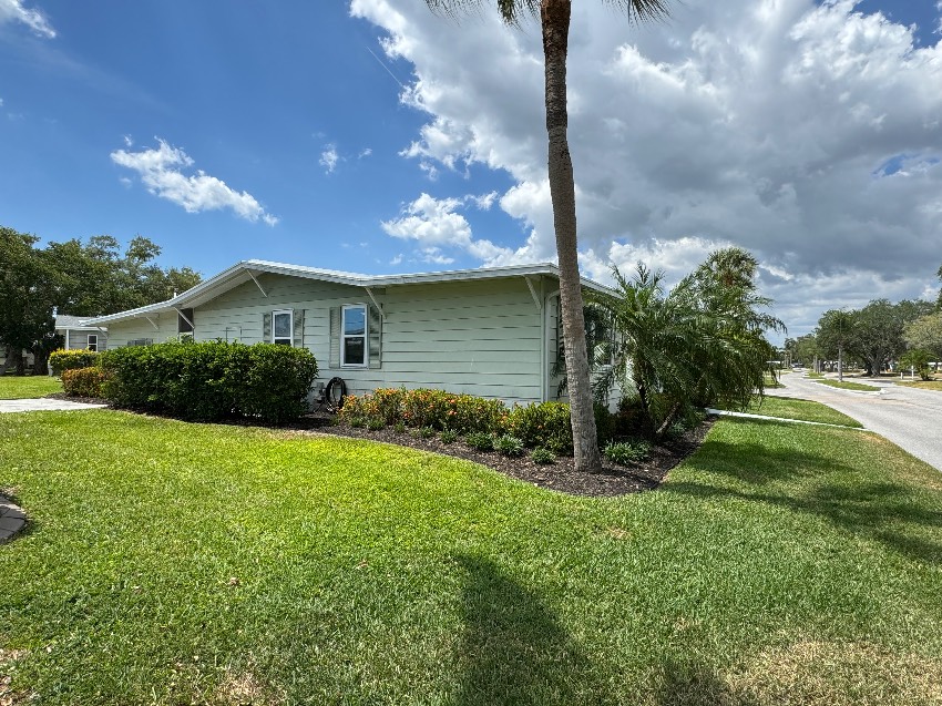 6278 Cardigan Circle a Sarasota, FL Mobile or Manufactured Home for Sale