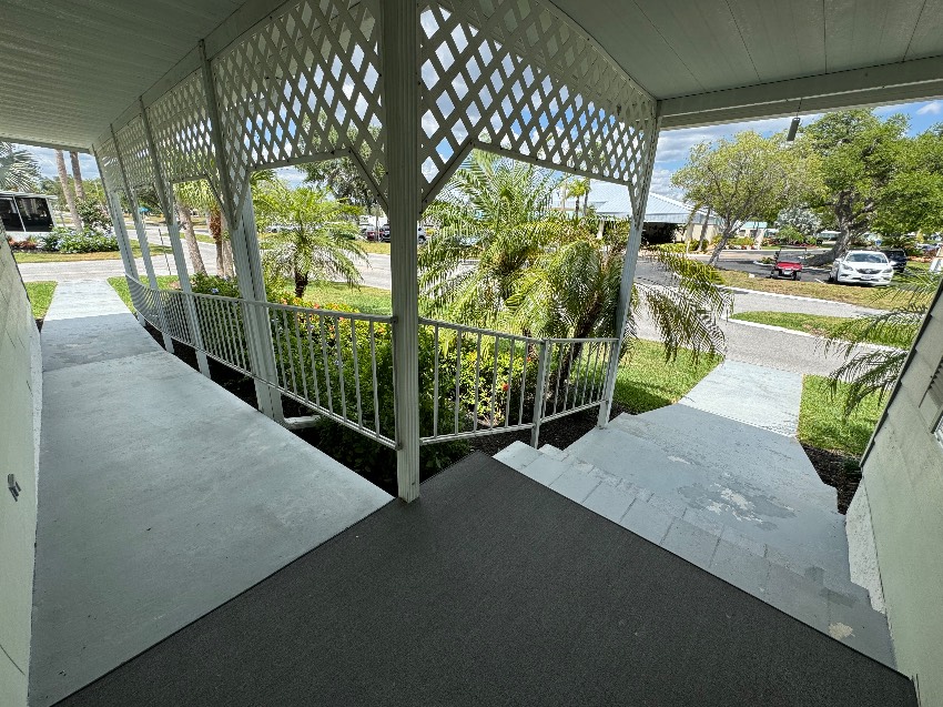 6278 Cardigan Circle a Sarasota, FL Mobile or Manufactured Home for Sale