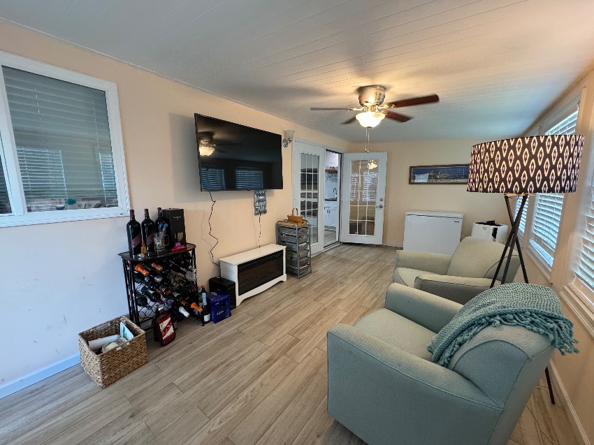 5578 Seven Oaks Dr. a Sarasota, FL Mobile or Manufactured Home for Sale