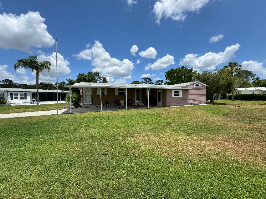 6436 Ravenglass Way a Sarasota, FL Mobile or Manufactured Home for Sale