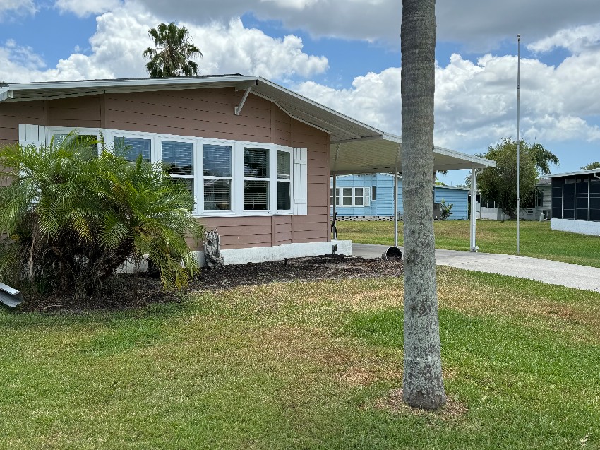 6436 Ravenglass Way a Sarasota, FL Mobile or Manufactured Home for Sale