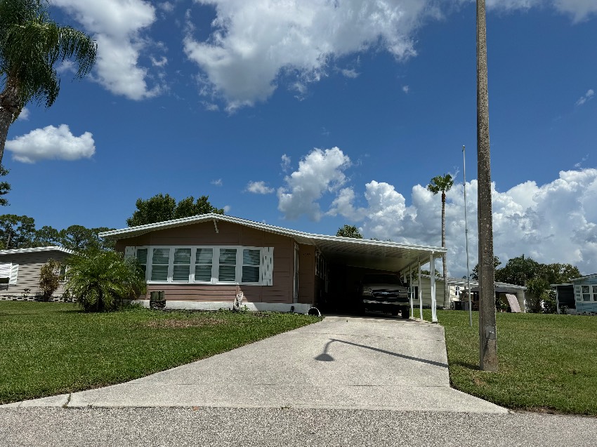 6436 Ravenglass Way a Sarasota, FL Mobile or Manufactured Home for Sale