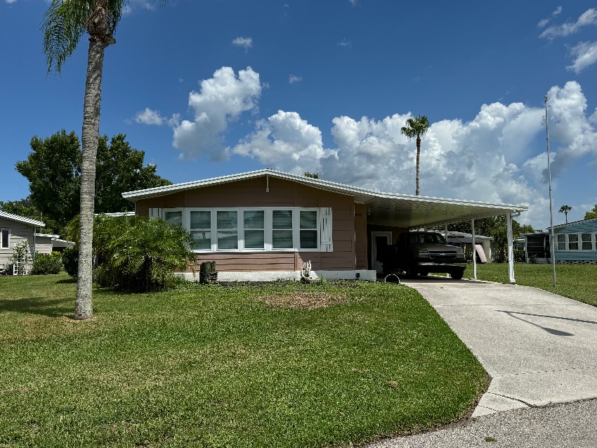 6436 Ravenglass Way a Sarasota, FL Mobile or Manufactured Home for Sale