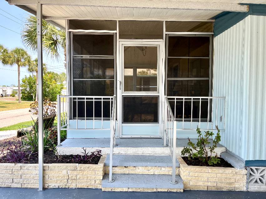 414 Zacapa a Venice, FL Mobile or Manufactured Home for Sale