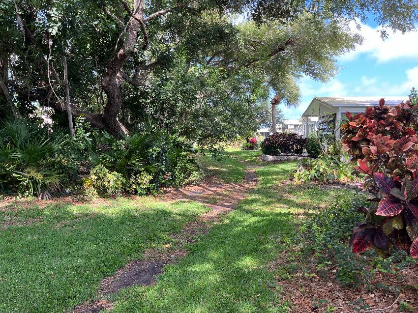 1203 N Indies Cir a Venice, FL Mobile or Manufactured Home for Sale
