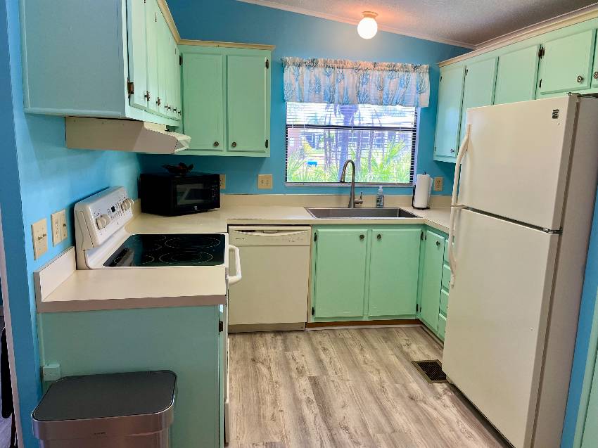 1193 N Indies Cir a Venice, FL Mobile or Manufactured Home for Sale