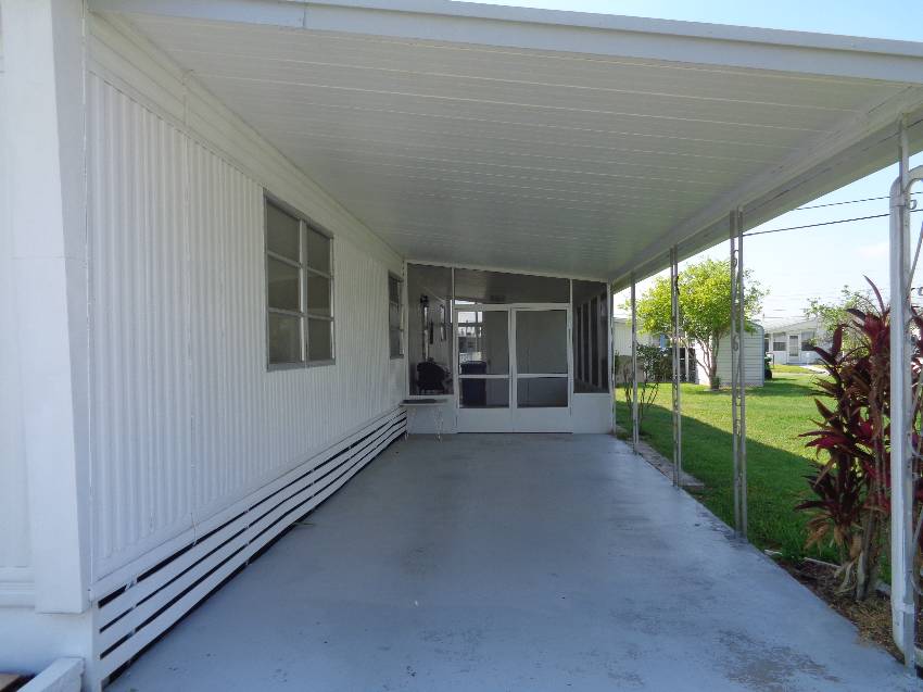 8 Stephens Ave a Lakeland, FL Mobile or Manufactured Home for Sale