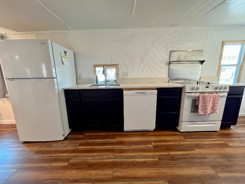 124 Happy Haven Dr a Osprey, FL Mobile or Manufactured Home for Sale