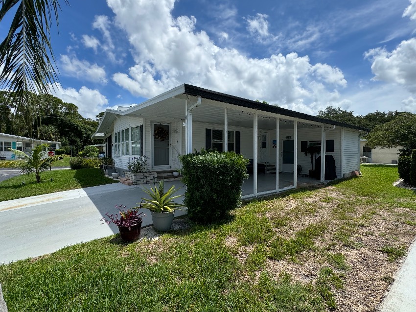 5301 Furness Circle a Sarasota, FL Mobile or Manufactured Home for Sale