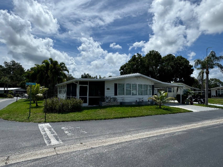 5301 Furness Circle a Sarasota, FL Mobile or Manufactured Home for Sale