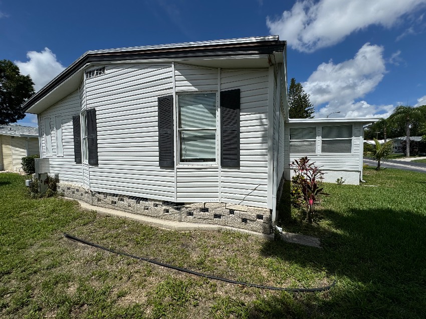 5301 Furness Circle a Sarasota, FL Mobile or Manufactured Home for Sale