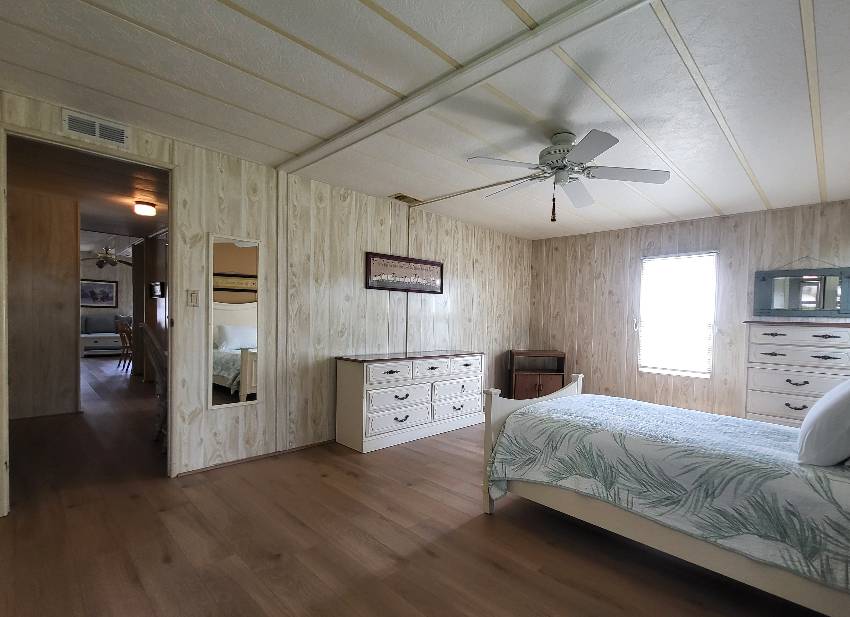 5456 Halifax Drive a Sarasota, FL Mobile or Manufactured Home for Sale