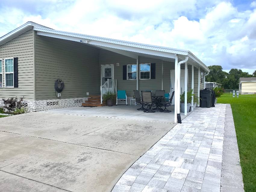 10634 S Coleraine Terrace a Homosassa, FL Mobile or Manufactured Home for Sale