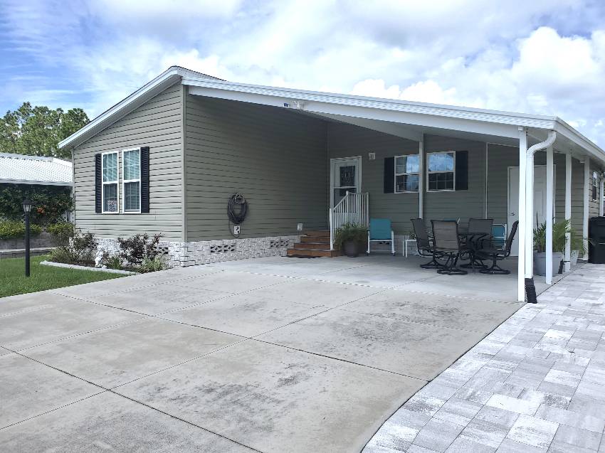 10634 S Coleraine Terrace a Homosassa, FL Mobile or Manufactured Home for Sale