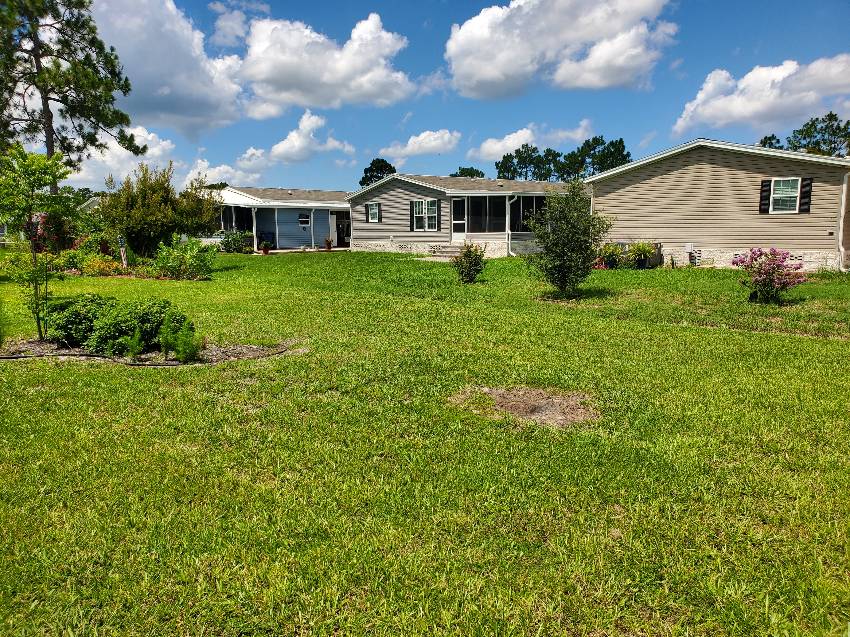 10634 S Coleraine Terrace a Homosassa, FL Mobile or Manufactured Home for Sale