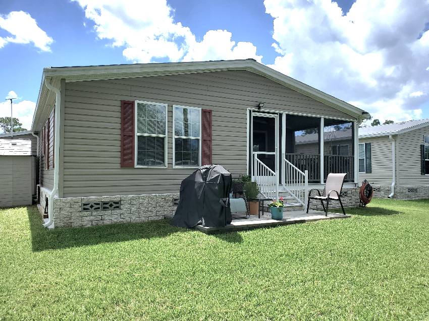 10684 S Coleraine Terrace a Homosassa, FL Mobile or Manufactured Home for Sale