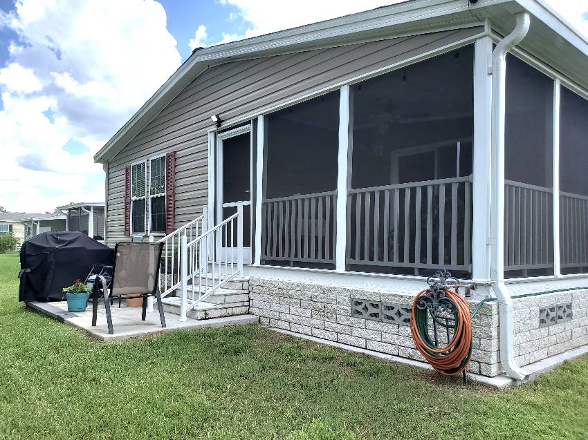 10684 S Coleraine Terrace a Homosassa, FL Mobile or Manufactured Home for Sale