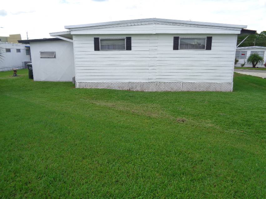 196 Duane Place a Lakeland, FL Mobile or Manufactured Home for Sale