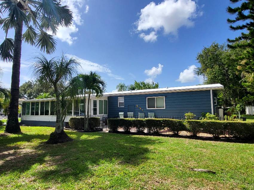 5212 Camelot Dr W a Sarasota, FL Mobile or Manufactured Home for Sale