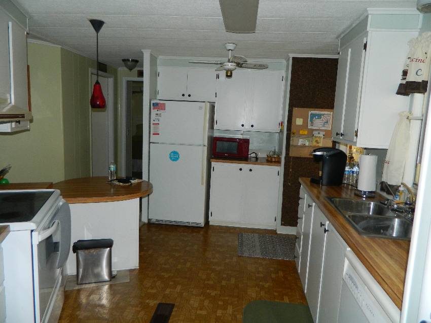 2425 Harden Blvd #42 a Lakeland, FL Mobile or Manufactured Home for Sale