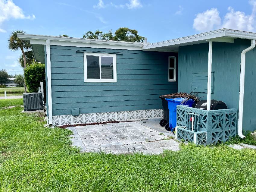 954 Orinoco a Venice, FL Mobile or Manufactured Home for Sale