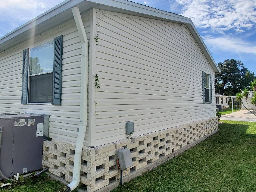 10348 S Covington Terrace a Homosassa, FL Mobile or Manufactured Home for Sale